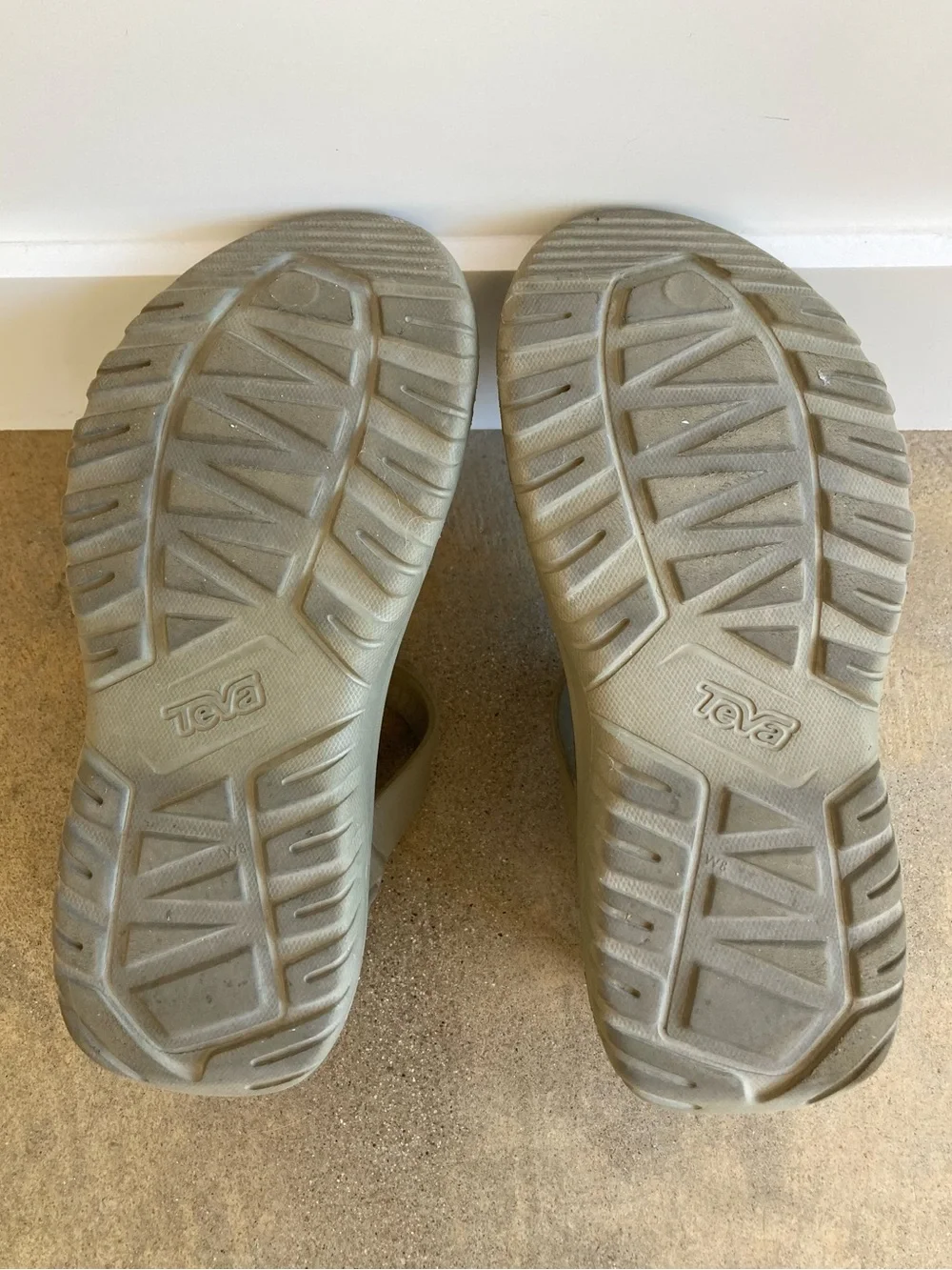 Teva Hurricane Drift Sandals Sage Olive Green Khaki Size 8